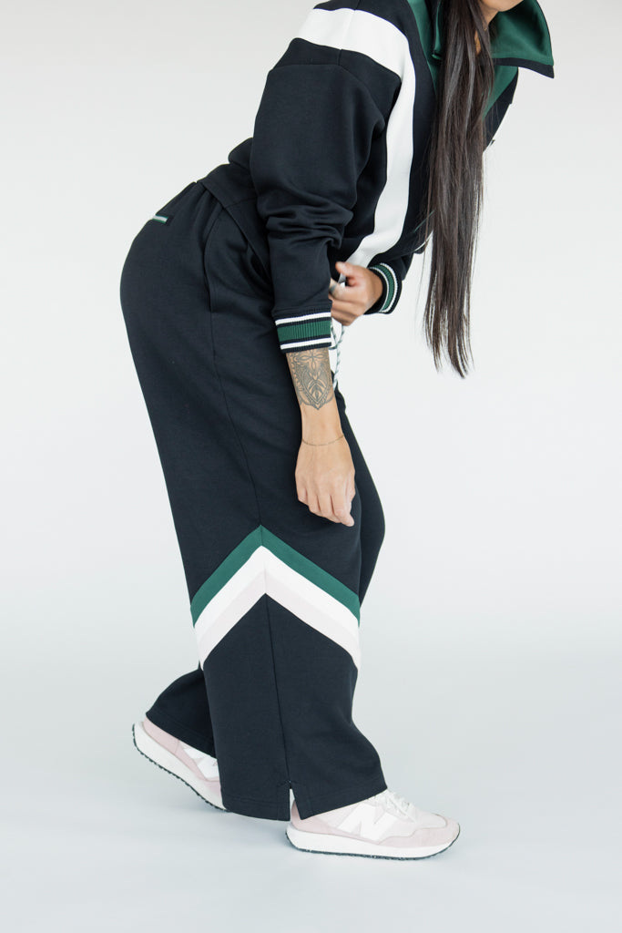 Suie Sweatpant- Black